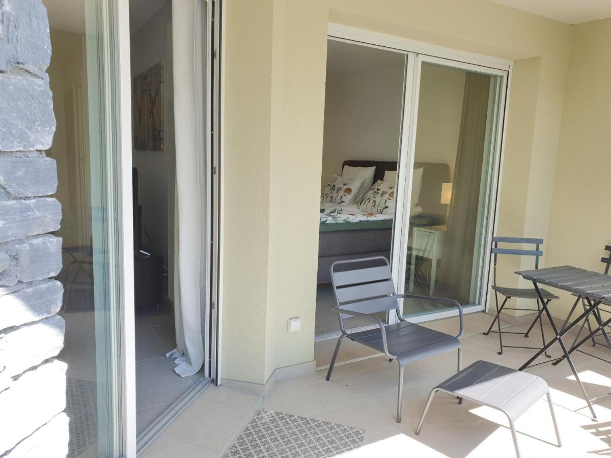 Les Campanules Apartment บูร์-แซ็งต์-โมริซ ภายนอก รูปภาพ